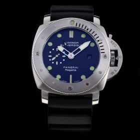Panerai Luminor Submersible Working GMT Automatic with Blue Dial-Rubber Strap